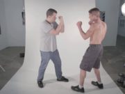 How to properly land a Knee to the Face